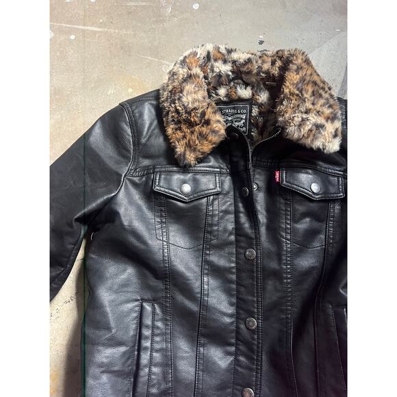 Levi’s Leather jacket, Black Faux Fur Collar, Animal Print - Picture 1 of 4